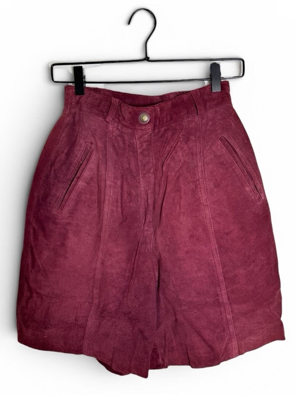 Vintage Forenza 100% Leather High Rise Burgundy Suede Shorts Size 8